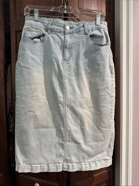 Nuggles Light Wash Denim Pencil Skirt - Women's Light Blue